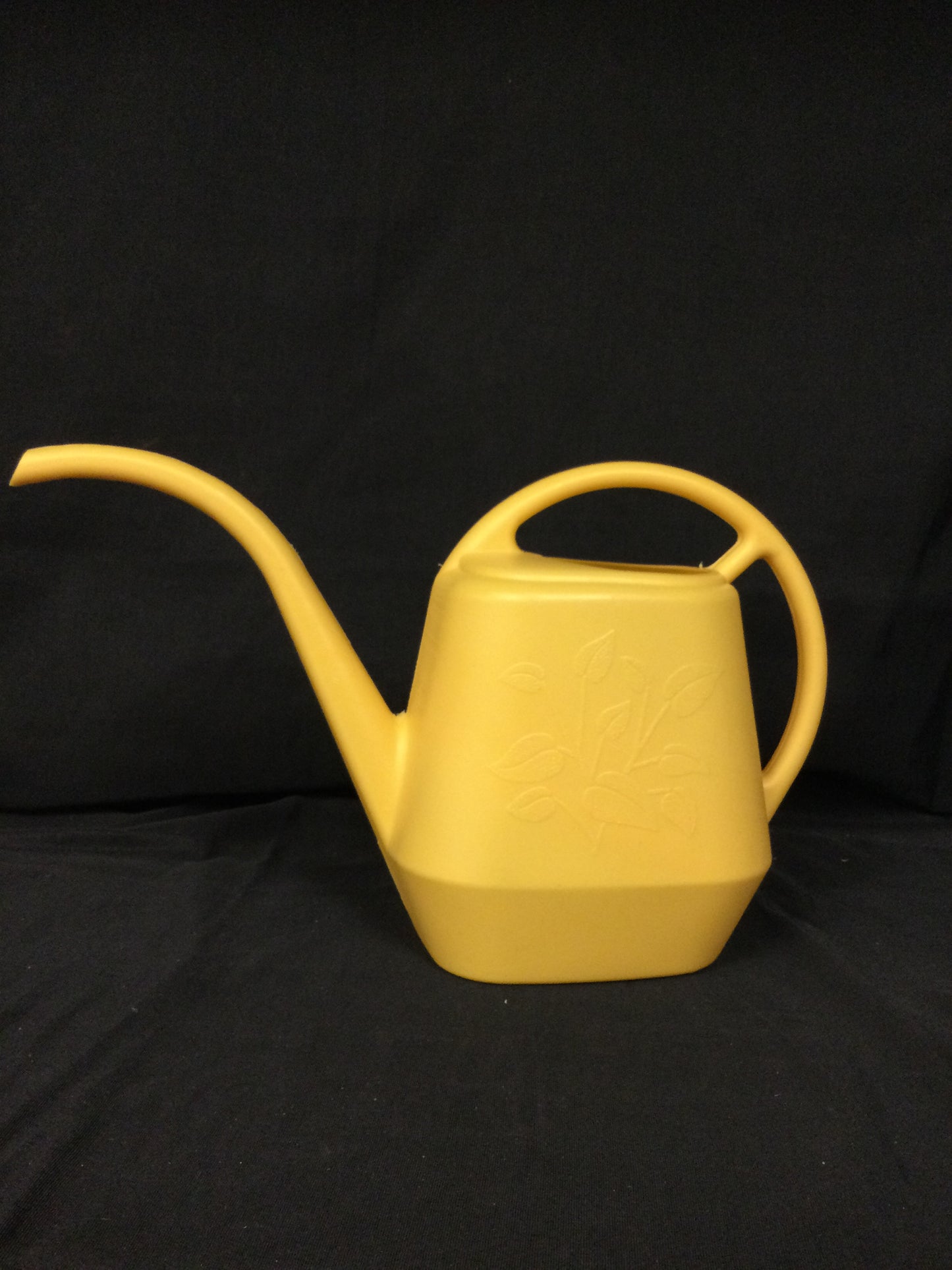 56oz watering can yellow