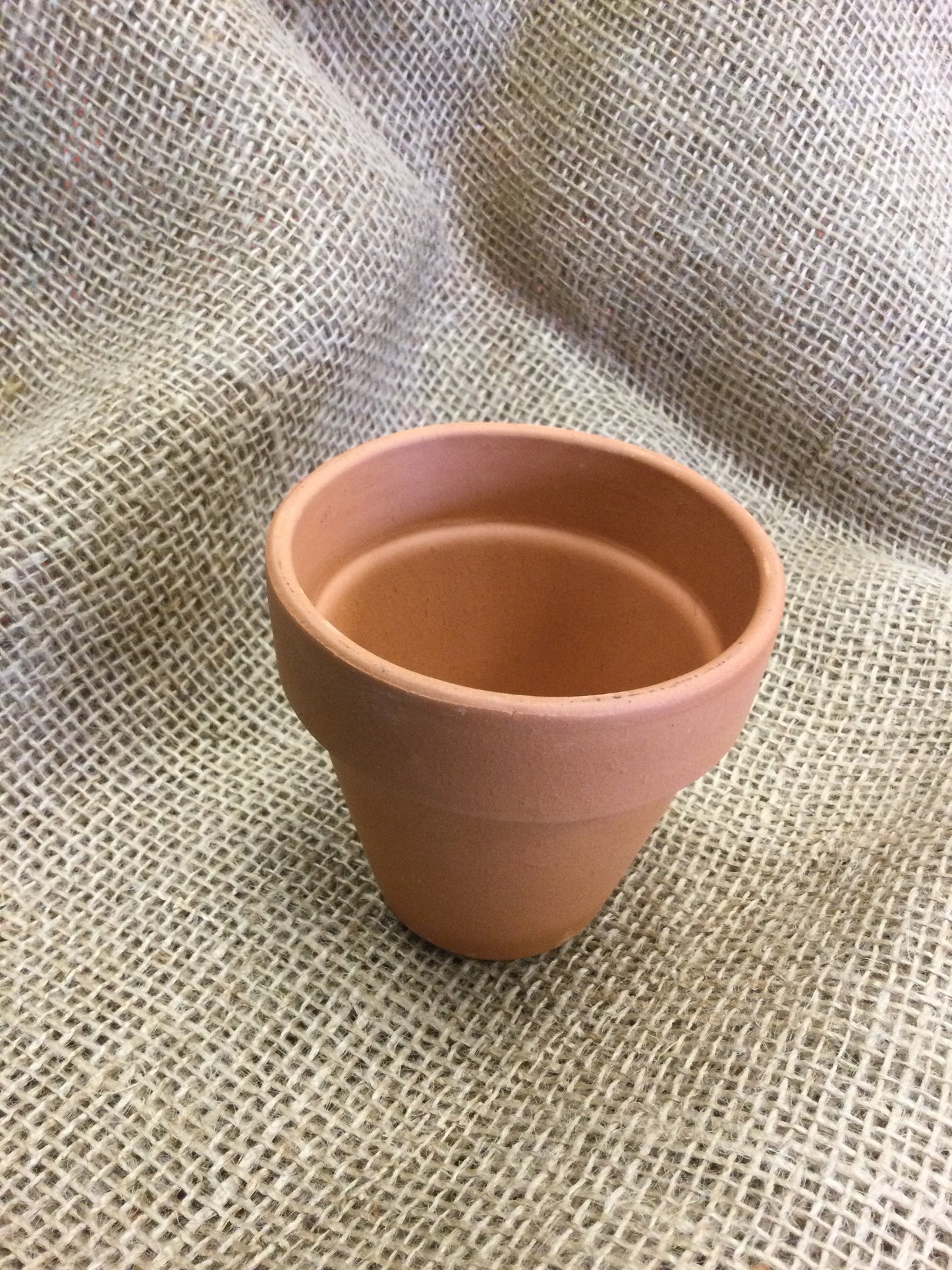 3.5' Clay Pot
