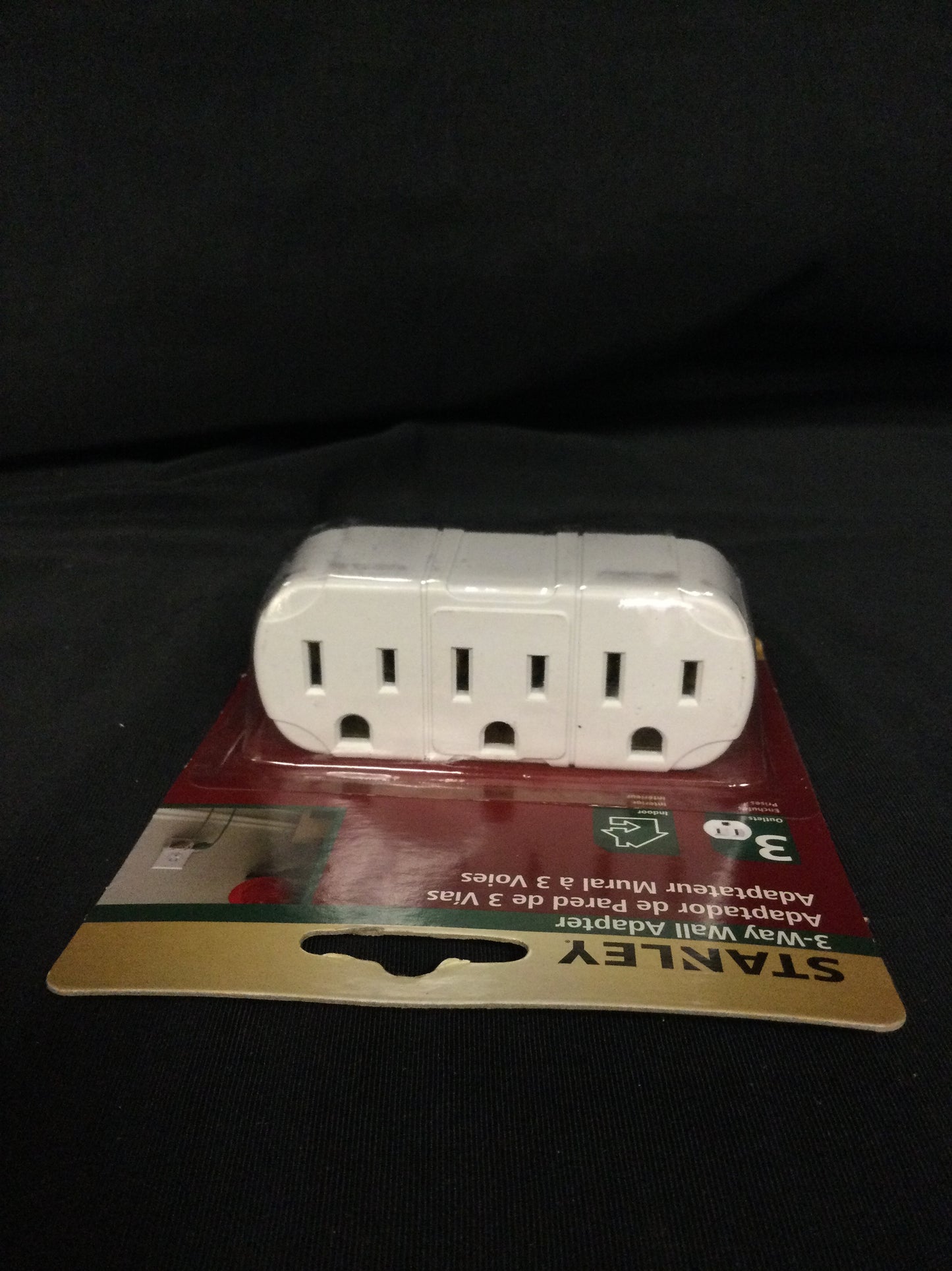 ADAPTER WALL WHT 3 OUTLT GRN
