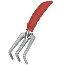 alum cultivator