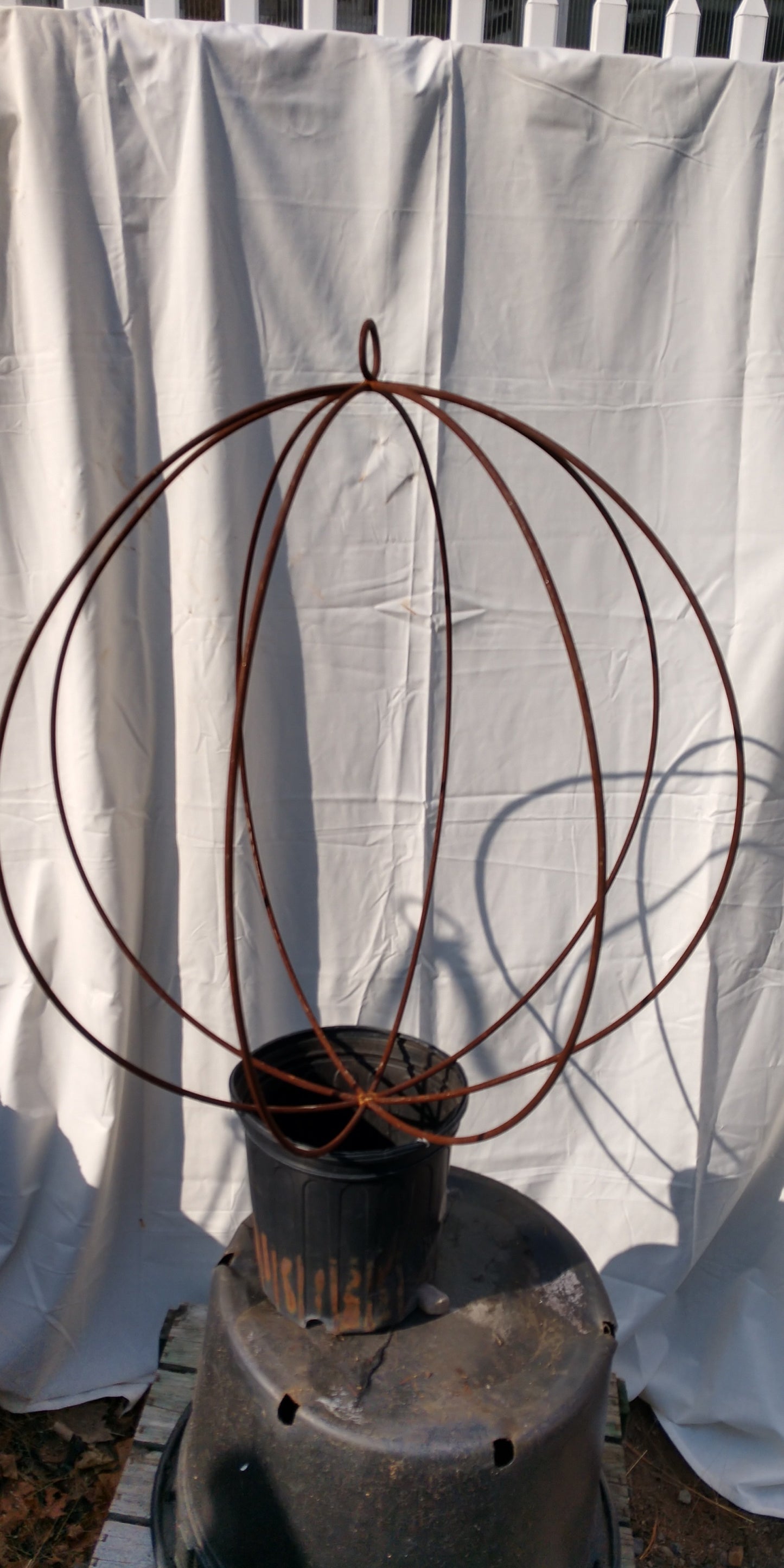 XL sphere lit
