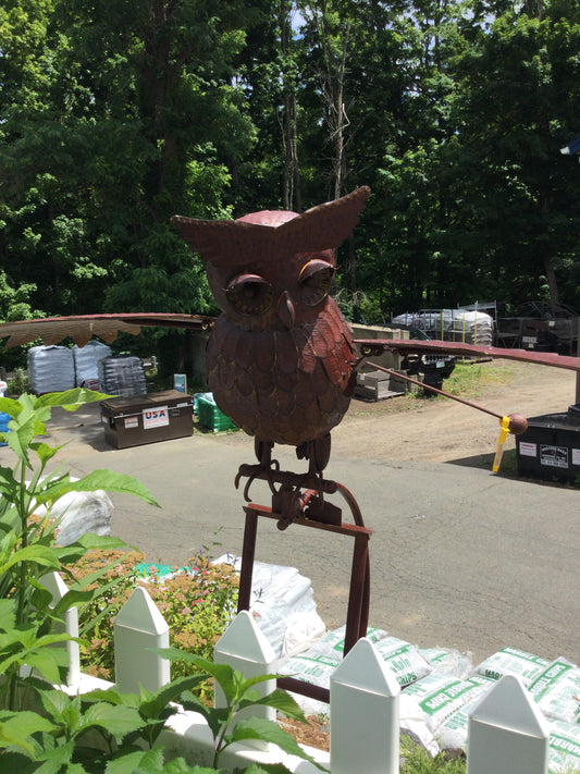 70' Giant Kinetic owl stake
