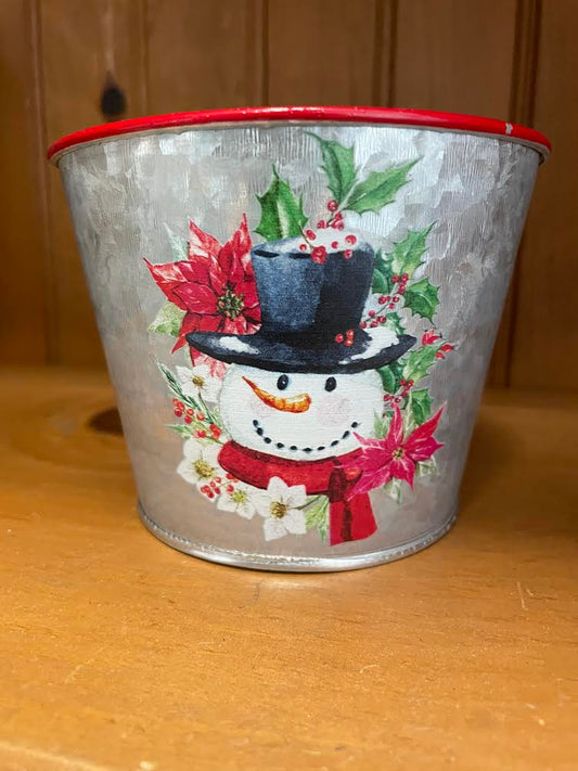 metal pot w/ snowman 5'