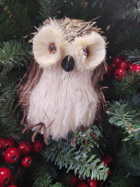 6" Sisal owl