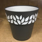 9.9" leaf pot graphite