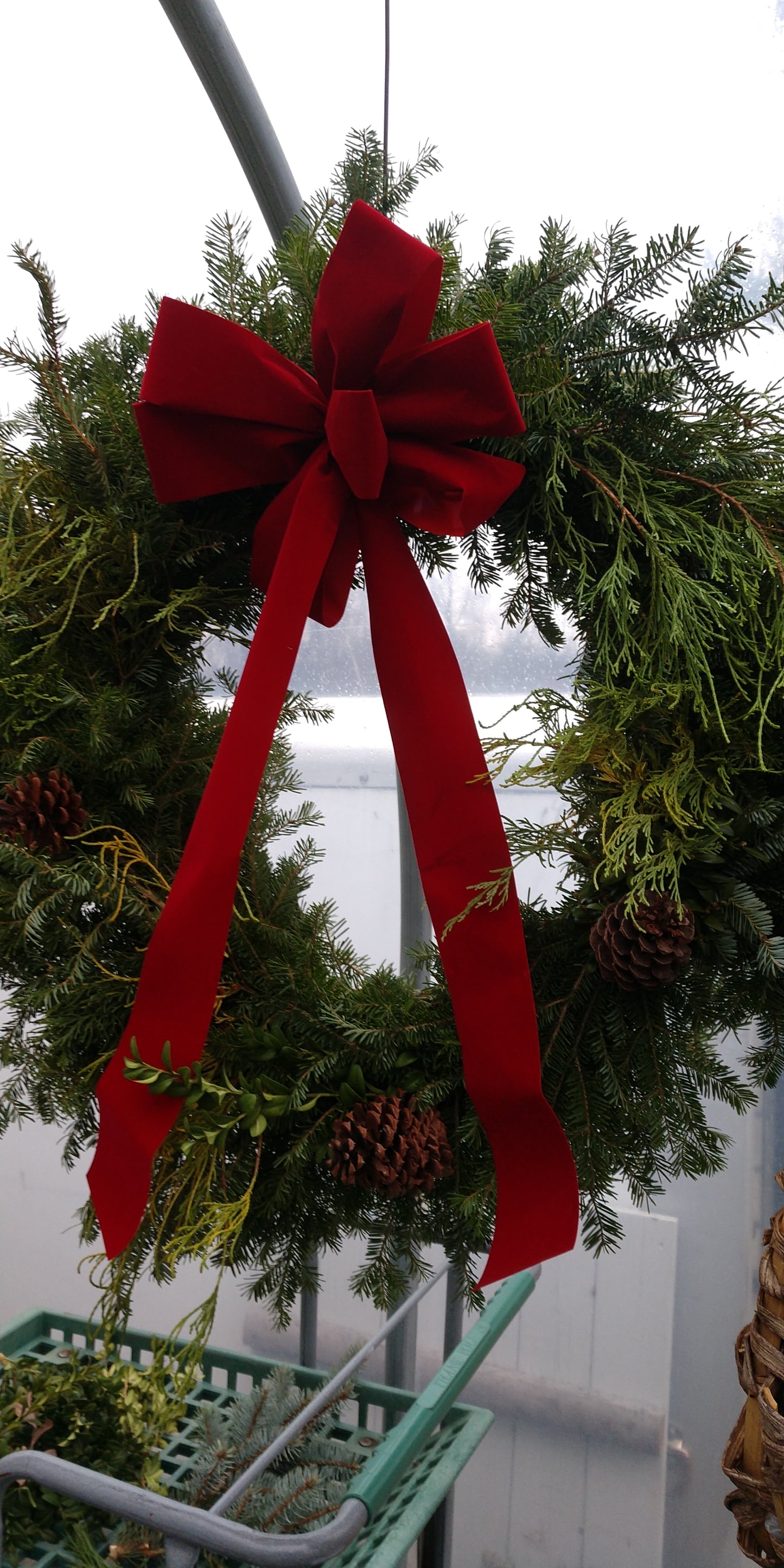 16' mixed greens & cone wreath