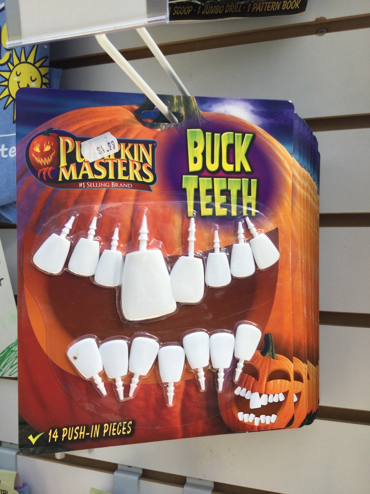 buck teeth pumpkin