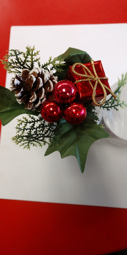present & cone pick